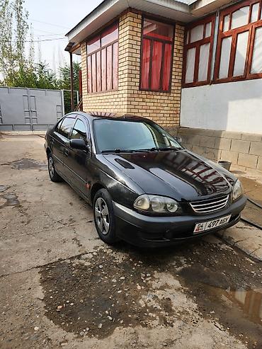 камри 44: Toyota Avensis: 1999 г., Седан — 4