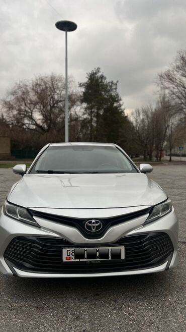 Toyota: Toyota Camry: 2018 г., Вариатор, Гибрид, Седан