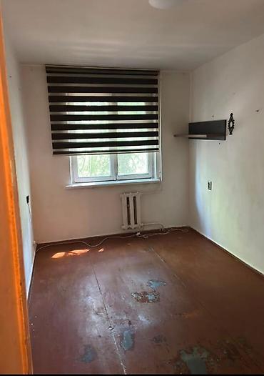 Квартиры: 2 комнаты, 43 м², 6 мкр 104 серия, 3 этаж, Старый ремонт — 3