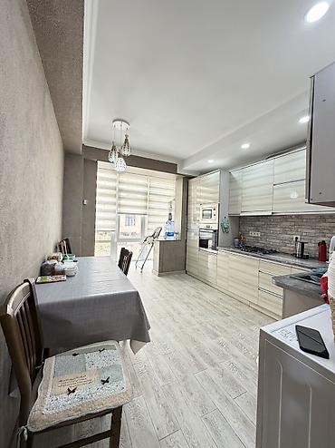 Продажа квартир: 2 комнаты, 82 м², Элитка, 2 этаж — 4
