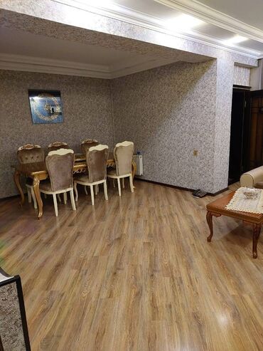 Yeni tikili: 3 otaqlı, Yeni tikili, 83 kv. m — 2