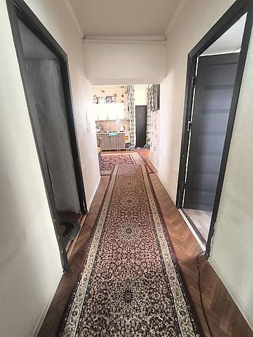 Продажа коттеджей и домов: Балыкчы шаарында чоң үй сатылат! Балыкчы ш., Толстой мектебинин — 8