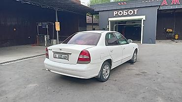 Daewoo Nubira: 2002 г., 1.6 л, Механика, Бензин, Седан — 2