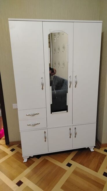 Dolablar: Yeni, Açılan, 3 qapılı Düz dolab, Qarderob, paltar dolabı, Azərbaycan — 9