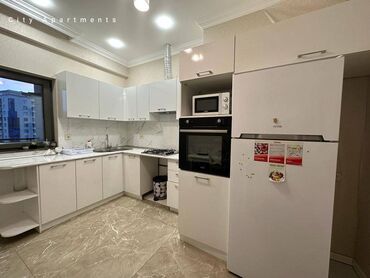 Uzunmüddətli kirayə mənzillər: Gündəlik Kirayə – 28 May metrosuna 10 dəqiqə 2 otaqlı, 12-ci mərtəbə — 12