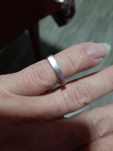 na veliko: Srebran prsten 925 finoce pravo srebro kupljen je ranije u zlatari