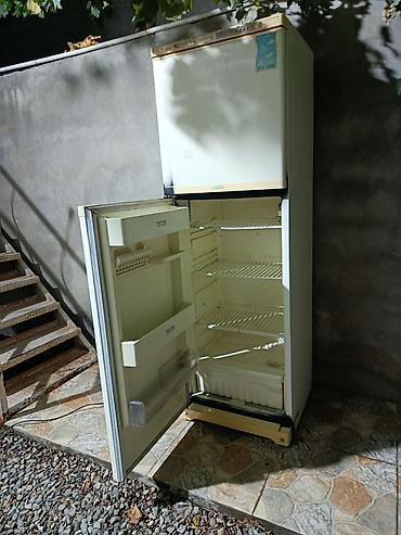 qab suşilka: İki kameralı soyuducu - Üstdə dondurucu bölmə, altda soyuducu bölmə - — 6