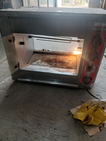 Plitələr və bişirmə panelləri: Plitə Artel, Elektrik, Ayrıca dayanan, 1 gözlü, İşlənmiş