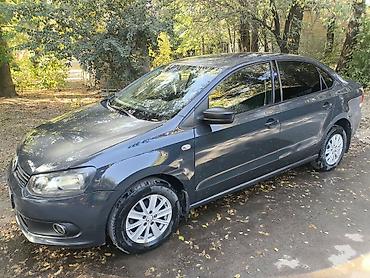 vw: Volkswagen ID. Polo: 2011 г., 1.6 л, Механика, Бензин, Седан — 9