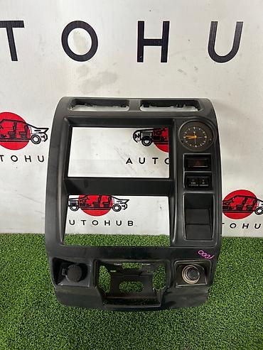 Сenter console Toyota 1997 г., Б/у, Оригинал, Япония