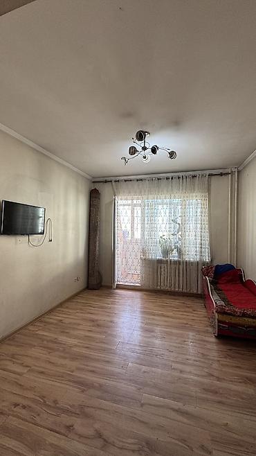 квартира район старый толчок: 3 комнаты, 82 м², Восток-5 мкр 106 серия, 8 этаж, Старый ремонт — 2