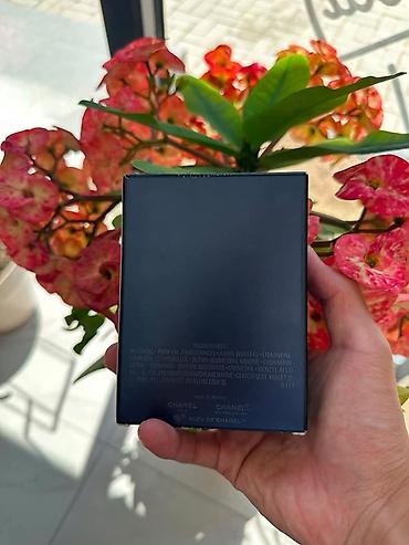 blue de chanel: BLEU DE CHANEL Parfum Pour Homme, 100 ml (3.4 fl. oz) — пульверизатор — 3