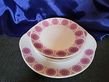 Ostali antikviteti: Servis za torte,kolace Bohemija Epiag Carlsbad 70te. Servis bohamija — 8