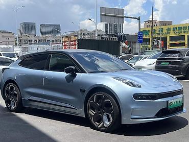 byd e1: Zeekr 001: | 2022 г. Лифтбек — 1