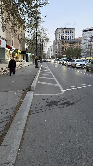 Услуги: Avtoyuma satilir!!. Unvan Inqilabda,yola 20metr mesafede. - Qapalı — 1