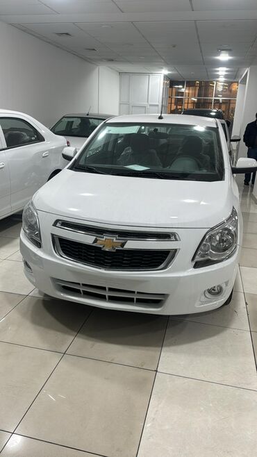 kriditlə maşın: Chevrolet Cobalt: 1.5 л | 2024 г. Хэтчбэк