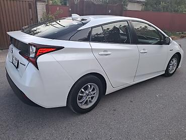 2022: Toyota Prius: 2022 г., 1.8 л, Вариатор, Гибрид, Лифтбек — 2