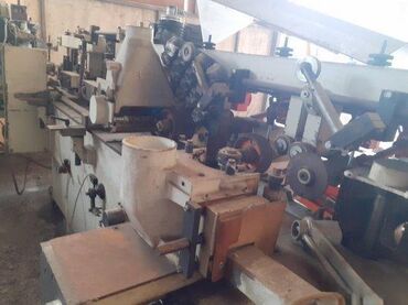 Ostali alati i mašine: Četvorostrana blanjalica CNC 2679Blanjalica marke SICAR, Mašina ima — 11