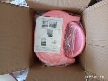 колыбели для новорожденных: Продаю абсолютно новый стульчик для кормления, даже не распаковано