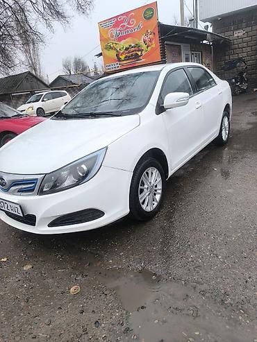 BYD: BYD E5: 2019 г., 2 л, Автомат, Электромобиль, Седан — 9