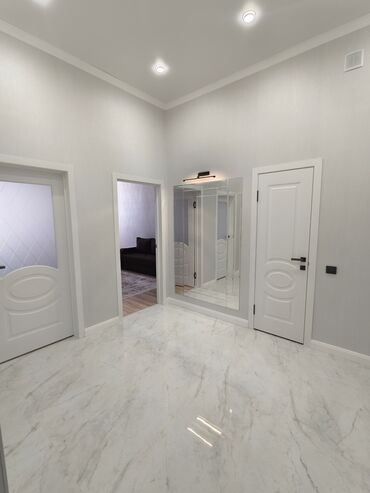 квартира 12000 сом: 🏡 Продаётся 1-комнатная в ЖК "12 Авеню"! 🏡 📍 Локация: 12 микрорайон