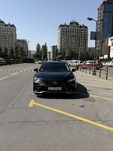 corolla 2004: Toyota Camry: 2020 г., 2.5 л, Автомат, Бензин, Седан — 1