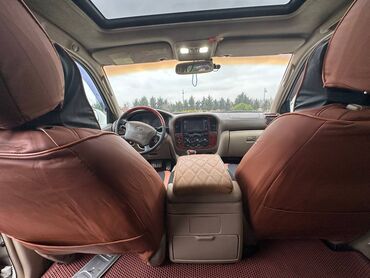 Toyota: Toyota Land Cruiser 2002 – baxımlı, əziyyət görməyib. Ağ rəngdədir — 4