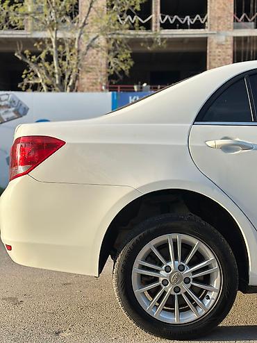 Частная аренда авто: Марка : BYD e5 Год : 2019 год Электричка запас хода летом 250-270км — 4