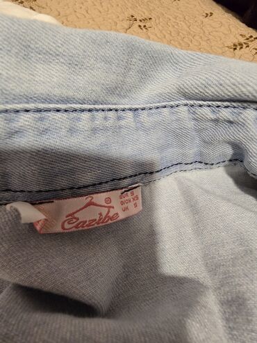 Qadın şalvarları: Bu dəstə müxtəlif üslublu dörd qadın şalvarı və bir qara ətək — 26