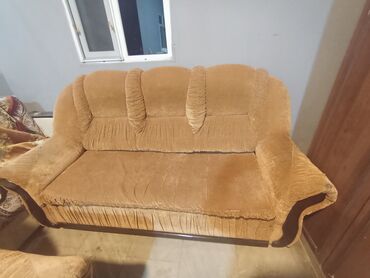 Divan və kreslo dəstləri: İşlənmiş, Klassik divan, Divan, Bazasız, Açılmayan — 10