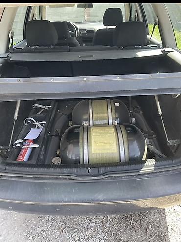 гольы 2: Volkswagen Golf: 2003 г., 2 л, Механика, Газ, Универсал — 4
