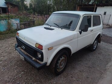 купить двигатель на мотоблок 7 л с: ВАЗ (ЛАДА) 4x4 Нива: 2002 г., 1.7 л, Механика, Бензин, Внедорожник