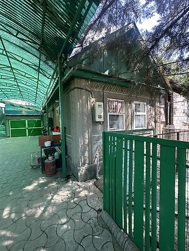 Продажа коттеджей и домов: 📍 В центре Сокулука продаётся дом. Площадь дома составляет 100 кв.м — 4