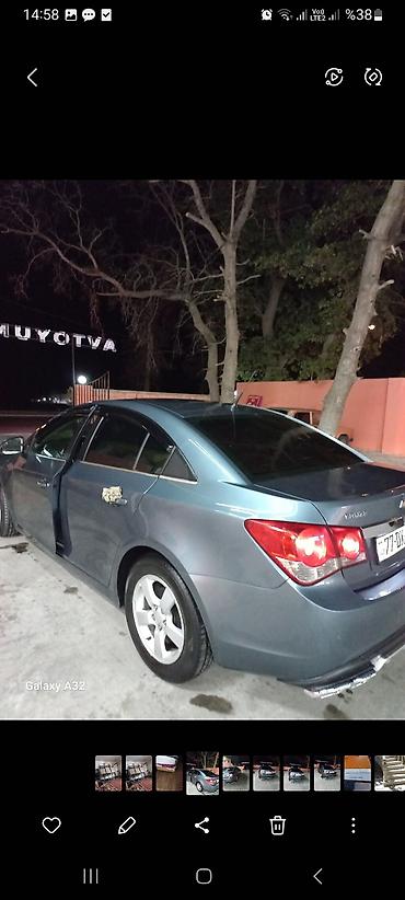 07 2012: Chevrolet Cruze: 1.4 l | 2012 il 4 km Hetçbek — 6