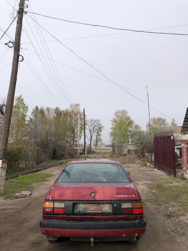 разбор volkswagen: Volkswagen Passat: 1989 г., 1.7 л, Механика, Бензин, Седан