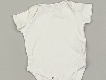 body niemowlęce białe z kołnierzykiem: Body, F&F, Wcześniak, 
stan - Bardzo dobry