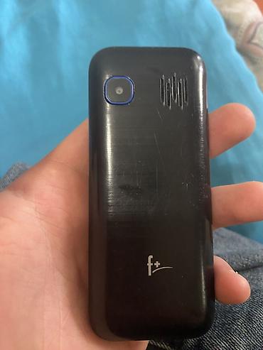 mini radio: F+ düyməli mobil telefon Xüsusiyyətlər: - Kompakt korpus, klassik — 1