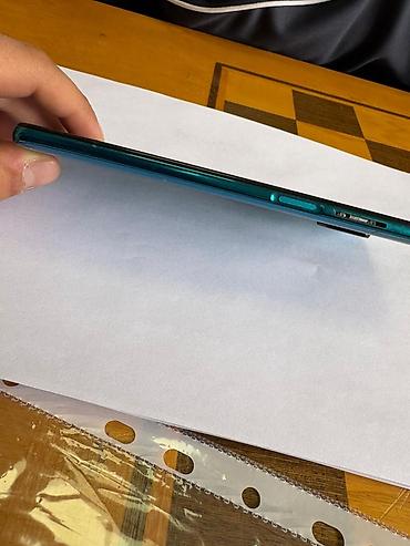 sim kredit: Telefon hər şeyi işlək vəziyyətdədir donması yoxdur.Ekraninda ciziq — 3