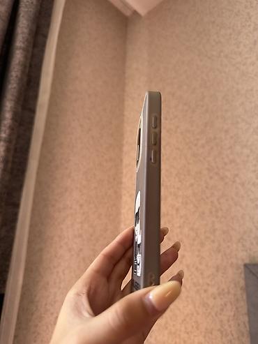 telfon ucuz: Karl Lagerfeld brendli telefon örtüyü - Model uyğunluğu: iPhone 15 — 2