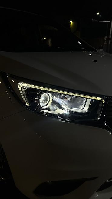 Changan: Changan Auchan A600 EV: 2019 г., Робот, Электромобиль, Минивэн — 4