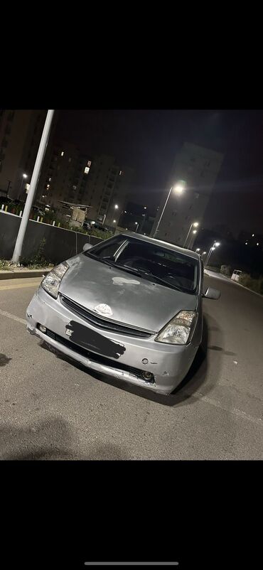 masin cip: Toyota Prius: 0.5 l | 2009 il Sedan