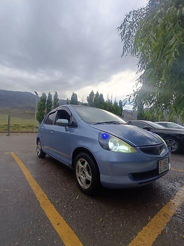 сайт киргизии авто: Honda Fit: 2003 г. — 2
