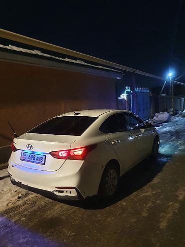 Hyundai: Hyundai Solaris: 2017 г., 1.6 л, Автомат, Бензин, Седан — 4