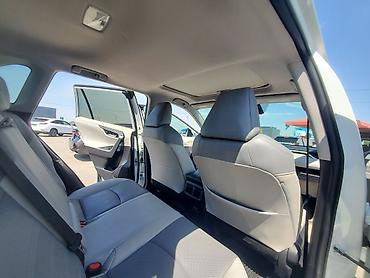 жак бу: Toyota RAV4: 2020 г., 2.5 л, Вариатор, Гибрид, Кроссовер — 8