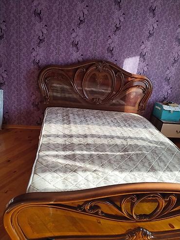 gül refi: İşlənmiş, İkinəfərlik çarpayı, Bazasız, Matras ilə, Siyirməsiz — 4
