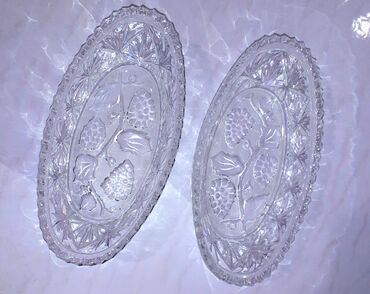 стеклянный стол: Стеклянная ладья СССР 1980г. с алмазной резьбой "Виноградная лоза" с