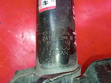 2000: Передний амортизатор Nissan 2000 г., Б/у, Оригинал, Япония — 8
