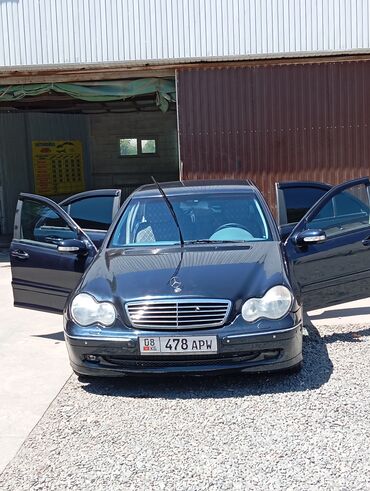 с класс мерседес: Mercedes-Benz C 180: 2002 г., 2 л, Автомат, Бензин, Седан