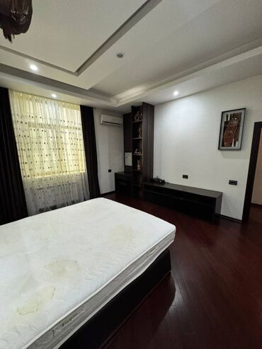 Uzunmüddətli kirayə mənzillər: Yasamal Rayonu Nizami Metrosu 3 otaq. Mərtəbə - 8/7 Otaq sayı - 3 — 13