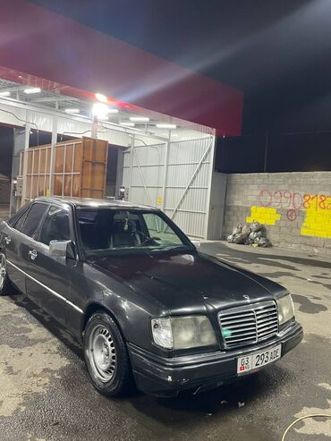 дверные карты на мерседес 210: Mercedes-Benz W124: 1990 г., 2 л, Механика, Бензин, Седан